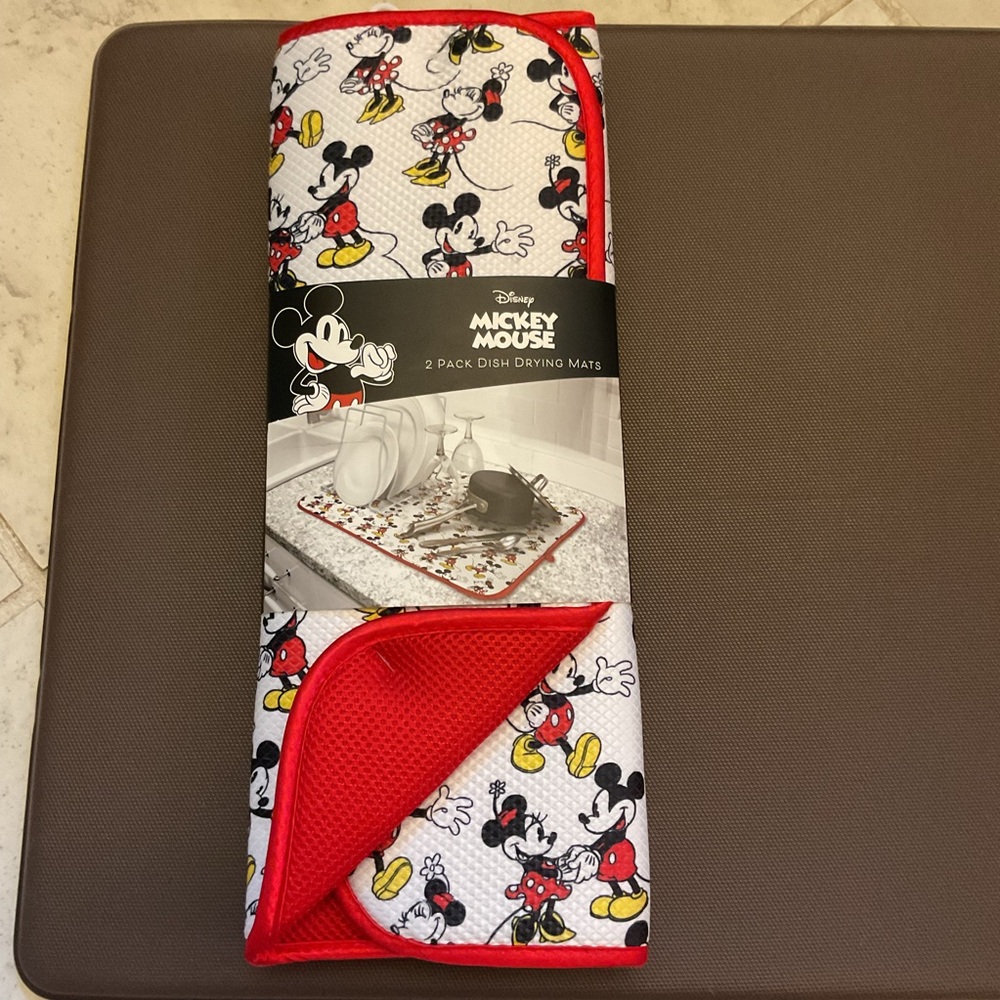 Disney Mickey Mouse Red and Yellow Dish Drying Mats, NWT, 16 x 18